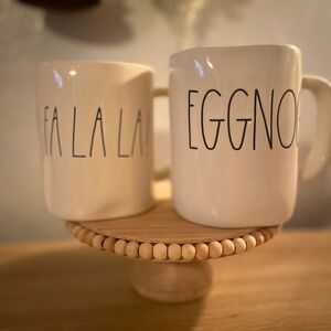 Ray Dunn Holliday mugs !